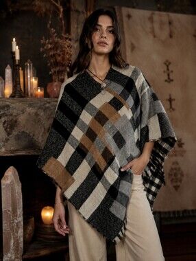 4/$15 Plaid Fringe Poncho in Black, Gray, Cream & Brown Women's Sz S